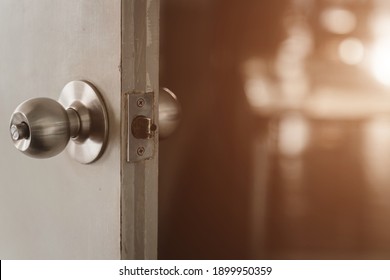 Close-up Shot Of A Dirty Doorknob. The Doorknob Is Being Found That Caused The COVID-19 Infection.