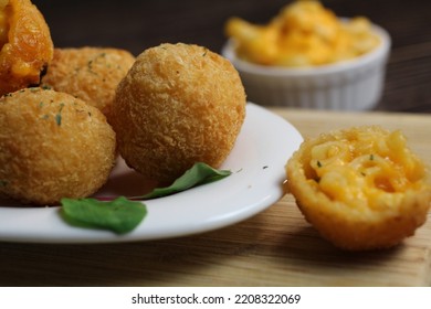 Close-up Shot Of Fried Mac And Cheese Balls