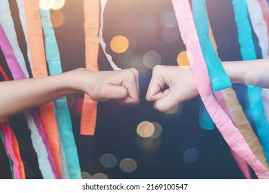 4,001 Hands unity rainbow Images, Stock Photos & Vectors | Shutterstock