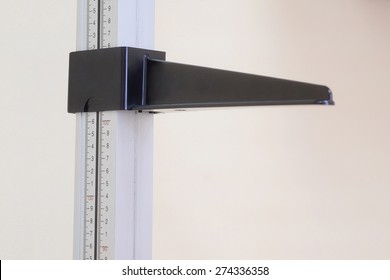 Closeup Stadiometer - Human Height Measuring Devices