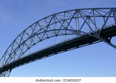 847 Steel deck arch bridge Images, Stock Photos & Vectors | Shutterstock