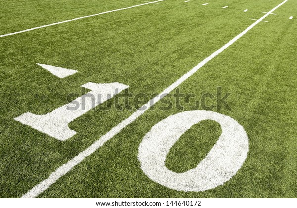 Closeup of ten yard
line