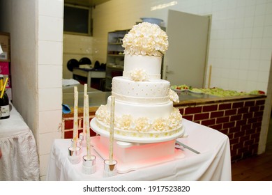 Gateau De Mariage Images Stock Photos Vectors Shutterstock