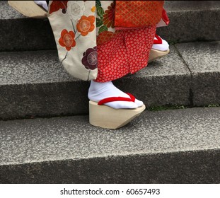 geisha slippers