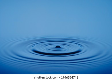 17,205 Circular water ripples Images, Stock Photos & Vectors | Shutterstock