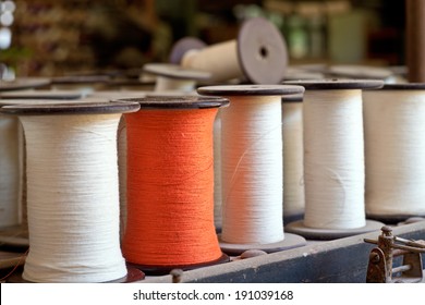 3,874 Woven Weaving Process Images, Stock Photos & Vectors | Shutterstock