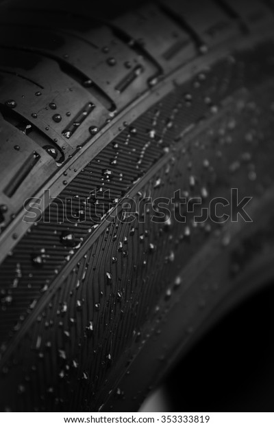 close-up wet tire\
texture