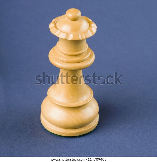 Closeup White Queen Chess Piece Stock Photo 114709405 | Shutterstock