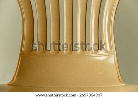 Close-ups of most common, mundane objects reveal interesting, abstract patterns