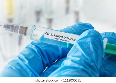 clostridium difficile vaccination