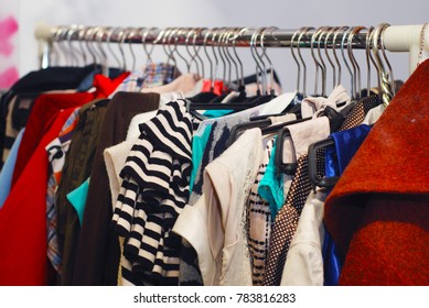 1,683 Yardsale Stock Photos, Images & Photography | Shutterstock