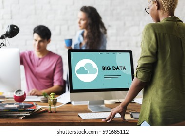 Cloud Computing Data Icon Sign 