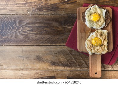 Cloud in eggs