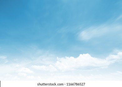 979,564 Blue Sky Windows Images, Stock Photos & Vectors | Shutterstock