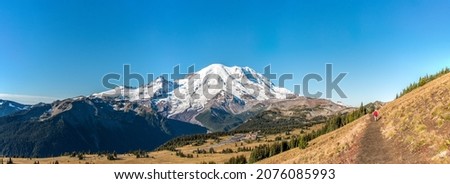 Cloudless view on Mt Rainier from Mt Fremont Lookout Trail, USA