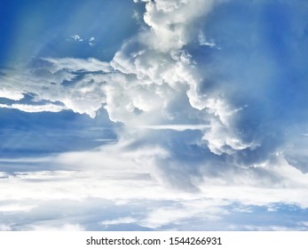 1,420 Clouds Look Like People Images, Stock Photos & Vectors | Shutterstock