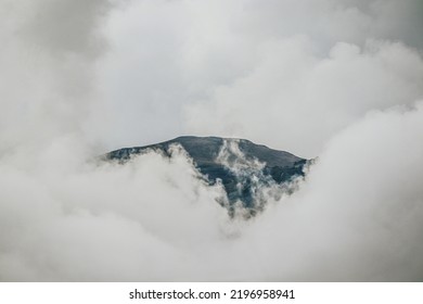 The clouds and the mountain