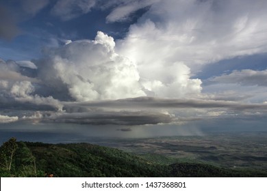The clouds of the raining