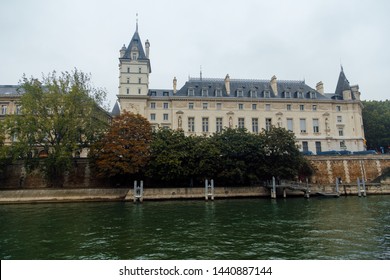 A cloudy day in Paris
