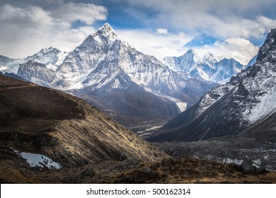 Cloudy Mt. Ama Dablam, mountain in Nepal Himalayas - Shutterstock ID 500162314