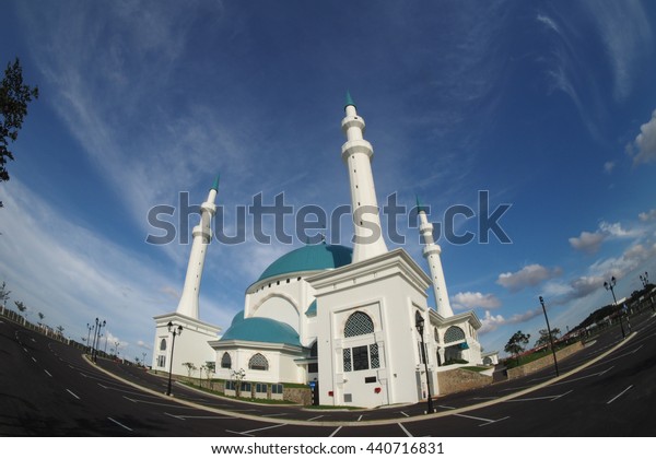 Cloudy Sky During Sunset Masjid Dato Stock Photo Edit Now 440716831