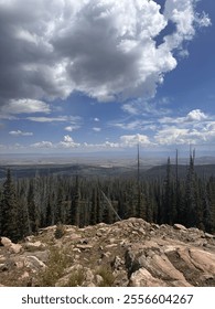 cloudy sky in the mountains