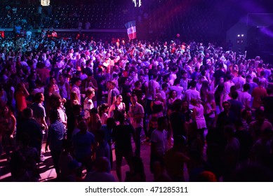 CLUJ-NAPOCA, ROMANIA - AUGUST 7, 2016: Crowd Partying In The Indoor Disco Arena During The Untold Festival