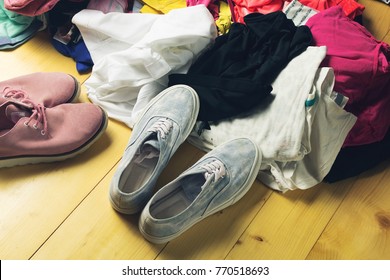 Clutter of clothes