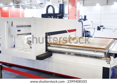 CNC workingcenter woodworking with milling, optimization, drilling in 2D and 3D processes of panels such as wood, fiberboard, chipboard, doors, furniture