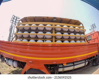 Cng gas Cylinder on Track india, South Tripura, Agartala click- 03-03-2022