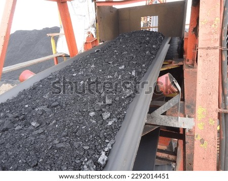 Coal Crushing at Belt Conveyor to Jetty Stockpile Sebakis North Kalimantan