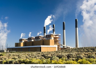 ein Kohlekraftwerk in Wyoming