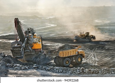 Coal Mine Is Risk Area.Many Heavy Metals Released In The Mining And Burning Of Coal Are Pollution But Coal Is Importance Equipment For Construction Industry Especially In Steel Factory Use It As Fuel
