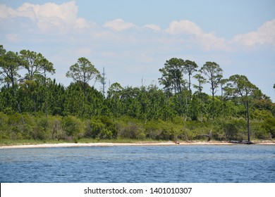 The Coast Of Gulf Breeze In Santa Rosa County Florida On The Gulf Of Mexico, USA