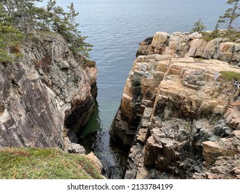 Coastal Cliffs And Ravens Nest In Acadia National Park