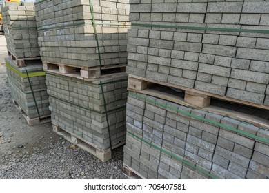 Many Curbs Construction Works On Pallets Stock Photo 559636789 ...