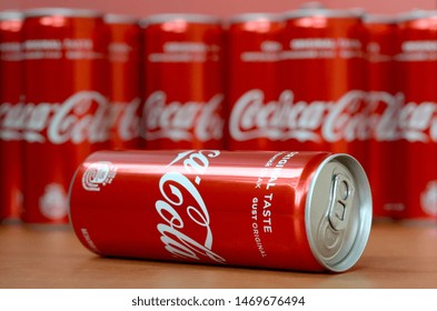 2017 Turkey Coca Cola Empty Aluminium New Year Bottle Set Original Zero Light