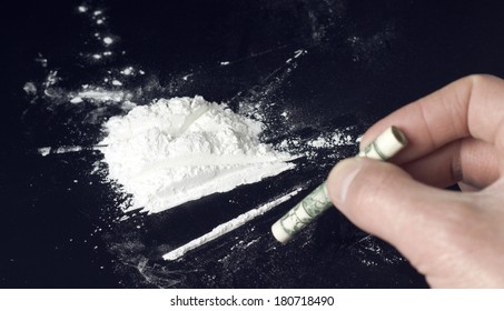 14,236 Cocaine White Background Images, Stock Photos & Vectors 