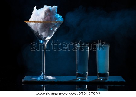 cocktail molecular