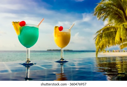 2,494 Indians At Hotel Pool Images, Stock Photos & Vectors | Shutterstock