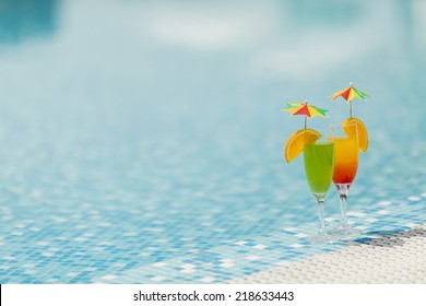 Cocktail Piscine Images Photos Et Images Vectorielles De Stock Shutterstock