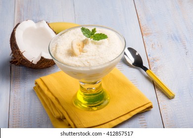 Coconut And Banana Mousse