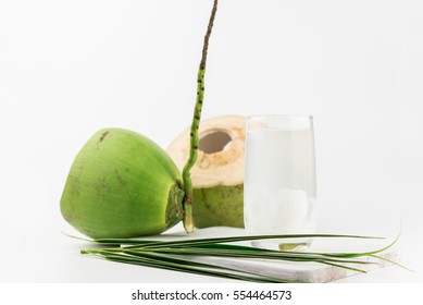 Coconut juice,Drink coconut water