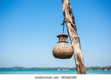 Coconut shell lamp