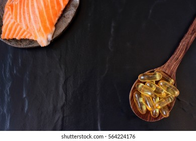 Cod Liver Oil Capsules With Salmon