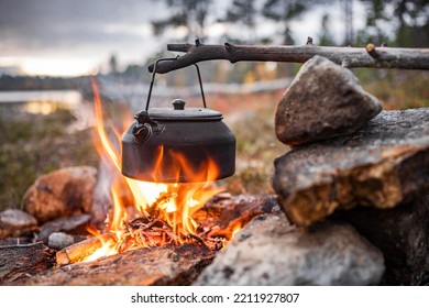 Coffe pot on campfire, Lappland, Finnland, Northen Europe - Powered by Shutterstock