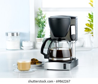 Coffee blender  and boiler machine great for makes hot drinks