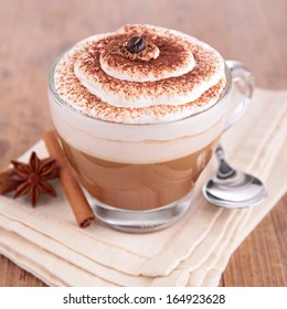 café o chocolate con crema Foto de stock