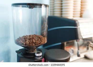 coffee grinder with coffee beans