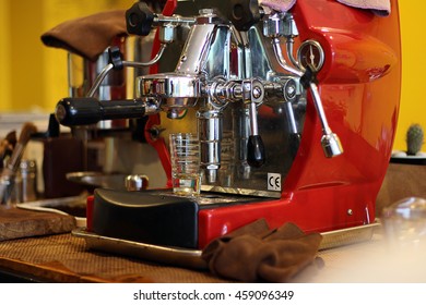 Â Red coffee maker